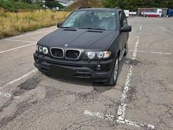 Schwarz Gebraucht 2001 BMW X5 SUV | 5.600 € (Fairer Preis)