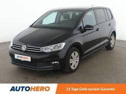 Schwarz Gebraucht 2018 VW Touran Trendline Van / Kleinbus | 18.430 € (Fairer Preis)