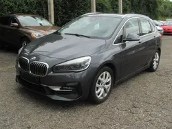 Grau Gebraucht 2021 BMW 218 Active Tourer Luxury Line Van / Kleinbus | 17.990 €