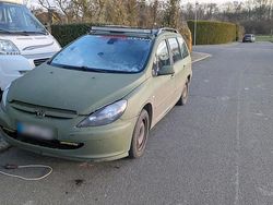 Grün Gebraucht 2005 Peugeot 307 Kombi | 800 €