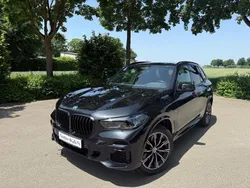 Schwarz Gebraucht 2022 BMW X5 M Sport SUV | 62.700 € (Etwas zu teuer)