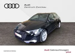 Mythosschwarz metallic Gebraucht 2025 Audi A3 Sportback Advanced Limousine | 42.690 € (Teuer)
