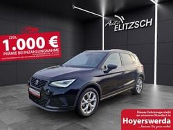 Mitternachtsschwarz Gebraucht 2024 Seat Arona FR SUV | 18.450 € (Guter Preis)
