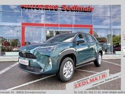Grün Neu 2025 Toyota Yaris Cross Active SUV | 24.850 € (Guter Preis)