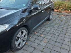 Schwarz Gebraucht 2011 Renault Mégane III Dynamique Limousine | 3.350 € (Guter Preis)