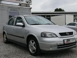 Silber Gebraucht 2003 Opel Astra Limousine | 3.990 € (Teuer)