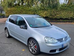 Silber Gebraucht 2005 VW Golf V Kleinwagen | 3.100 € (Fairer Preis)