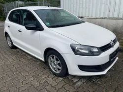 Weiß Gebraucht 2009 VW Polo Trendline Limousine | 2.150 € (Guter Preis)