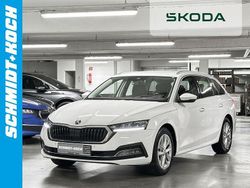 Candyweiß Gebraucht 2021 Skoda Octavia Style Kombi | 20.890 € (Fairer Preis)