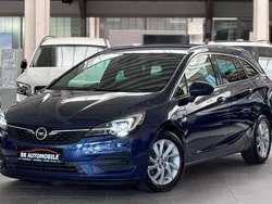Blau Gebraucht 2019 Opel Astra Business Elegance Kombi | 12.790 €