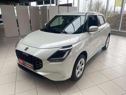 Pure white pearl Neu 2025 Suzuki Swift Comfort Kleinwagen | 20.990 €
