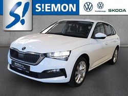 Weiss Gebraucht 2023 Skoda Scala Style Kleinwagen | 19.930 € (Fairer Preis)