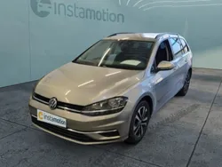 Silber Gebraucht 2020 VW Golf Sportsvan United Van / Kleinbus | 17.330 € (Fairer Preis)