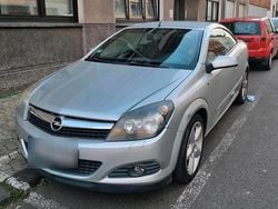 Silber Gebraucht 2006 Opel Astra Cabriolet Edition Cabrio | 1.000 € (Guter Preis)