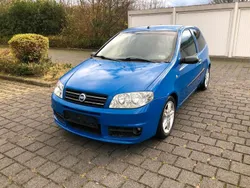Blau Gebraucht 2005 Fiat Punto Sport Kleinwagen | 1.699 € (Etwas zu teuer)