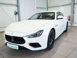 Bianco nere Gebraucht 2022 Maserati Ghibli GT Coupé | 44.900 € (Superpreis)