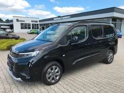 Schwarz Gebraucht 2024 Opel Combo Life Van / Kleinbus | 33.490 €