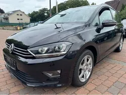 Deep black perleffekt Gebraucht 2017 VW Golf Sportsvan Comfortline Van / Kleinbus | 14.799 € (Fairer Preis)