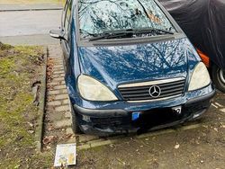 Schwarz Gebraucht 2003 Mercedes A140 Classic Van / Kleinbus | 1.299 € (Fairer Preis)