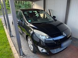 Schwarz Gebraucht 2012 Renault Grand Scénic III Dynamique Van / Kleinbus | 3.200 € (Guter Preis)