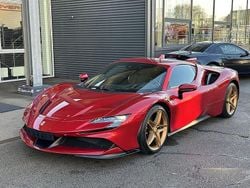 Rot Gebraucht 2021 Ferrari SF90 | 350.000 €
