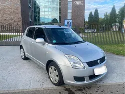 Silber Gebraucht 2010 Suzuki Swift Kleinwagen | 4.900 €