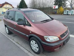 Braun Gebraucht 2001 Opel Zafira Selection Van / Kleinbus | 1.690 € (Fairer Preis)