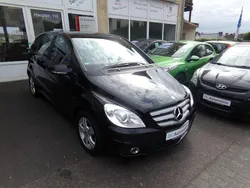 Schwarz Gebraucht 2009 Mercedes B180 Van / Kleinbus | 6.775 € (Etwas zu teuer)