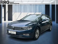 Blau Gebraucht 2023 VW Passat Kombi | 19.890 € (Fairer Preis)