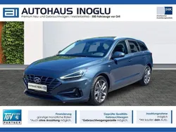 Teal blau metallic Gebraucht 2024 Hyundai i30 Kombi | 21.945 € (Guter Preis)