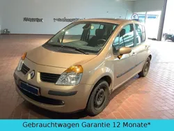 Braun Gebraucht 2006 Renault Modus Dynamique Van / Kleinbus | 4.570 € (Teuer)