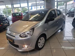 Cool silver Gebraucht 2015 Mitsubishi Space Star Diamant Edition Kleinwagen | 6.900 € (Fairer Preis)