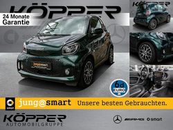 Grün Gebraucht 2023 Smart ForTwo Electric Drive Exclusive | 17.567 € (Etwas zu teuer)