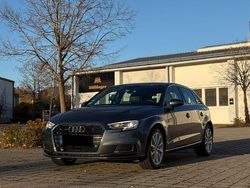 Grau Gebraucht 2017 Audi A3 Sportback Design Kleinwagen | 13.500 € (Guter Preis)
