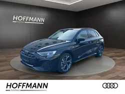 Schwarz Gebraucht 2025 Audi A3 Sportback e-tron Business Limousine | 48.990 €