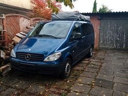 Blau Gebraucht 2009 Mercedes Vito Van / Kleinbus | 7.500 € (Guter Preis)