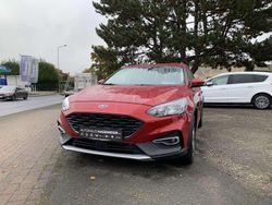 Fantasticrot metallic Gebraucht 2022 Ford Focus Active Kombi | 20.950 € (Guter Preis)