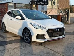 Weiß Gebraucht 2015 Hyundai Coupé Turbo Coupé | 10.499 €