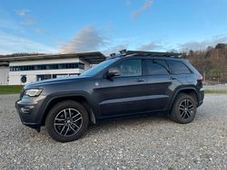 Grau Gebraucht 2018 Jeep Grand Cherokee Trailhawk SUV | 24.999 € (Guter Preis)