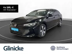 Grenadillschwarz metallic Gebraucht 2024 VW Passat Business Kombi | 30.780 € (Fairer Preis)