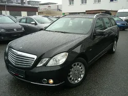 Schwarz Gebraucht 2010 Mercedes E200 Elegance Kombi | 3.990 € (Superpreis)
