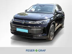 Deep black perleffekt Gebraucht 2024 VW Tiguan Life SUV | 33.740 € (Guter Preis)