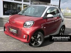 Carmine red metallic Gebraucht 2023 Smart ForTwo Electric Drive Passion Cabrio | 14.798 € (Fairer Preis)