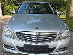 Silber Gebraucht 2013 Mercedes C180 Limousine | 10.699 € (Fairer Preis)