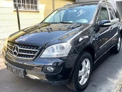 Schwarz Gebraucht 2005 Mercedes ML320 SUV | 6.990 € (Teuer)