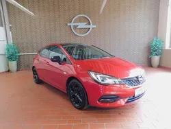 Chili rot Gebraucht 2020 Opel Astra Elegance Limousine | 16.950 € (Etwas zu teuer)