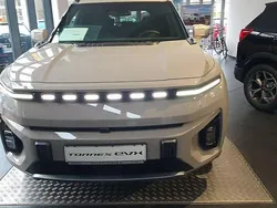 Beige Neu 2025 Ssangyong Torres EVX SUV | 44.900 €