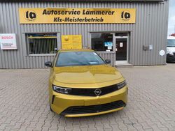 Gelb Neu 2025 Opel Astra Edition Limousine | 21.790 € (Superpreis)