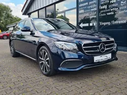 Blau Gebraucht 2019 Mercedes E300 Avantgarde Limousine | 22.990 € (Guter Preis)