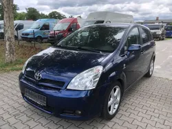 Blau Gebraucht 2007 Toyota Corolla Verso Executive Van / Kleinbus | 3.900 € (Etwas zu teuer)